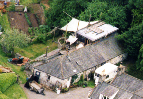Aerial view 24 May 2004 - note hammock on porch and Ed in upper left corner spreading dung - click to zoom out